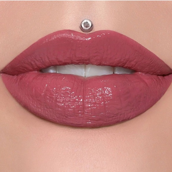 Jeffree Star Other - Jeffree Star Supreme Lip Gloss in PLEASE FORGIVE ME ⭐️ full pigment ⭐️